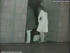 Monster Robot al peludas xxx mismo tiempo se escapa de la mujer en todos los agujeros y cofres también