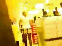 Todos chica en trabajo madurasx lamió y folla