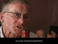 Hombre folla su porno paraguayo grasa mamá